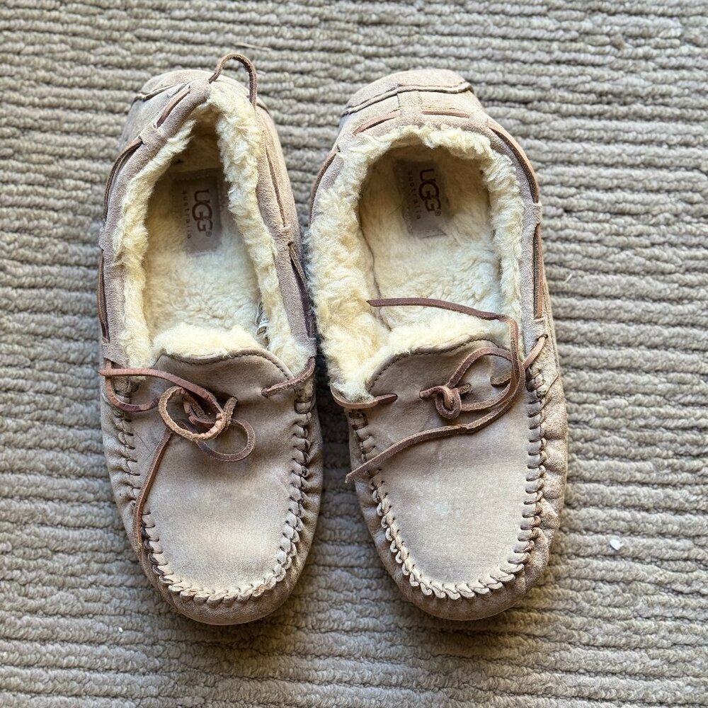 UGG Australia Slippers Women's Size 9 Tan Brown F8114E - Picture 9 of 9